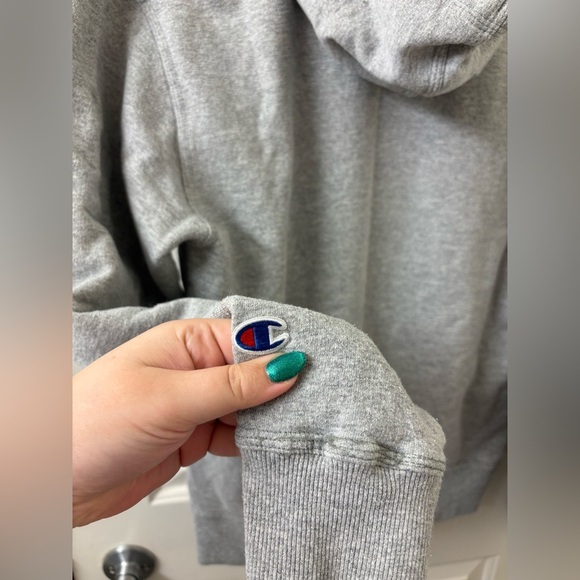 Champion Zip-up Hoodie - Picture 3 of 4